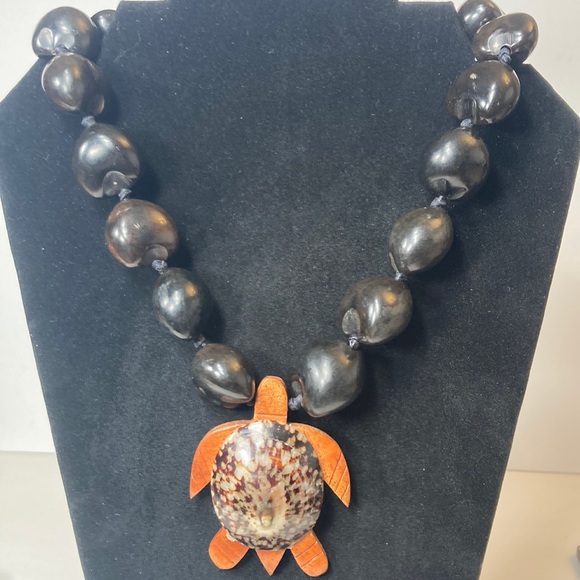 Kukui Nut Necklace with Wood Turtle Accent - Picture 1 of 15